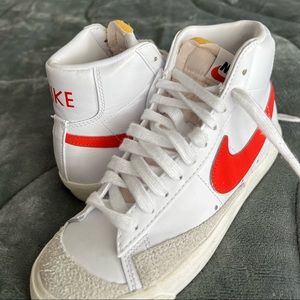 Red Nike blazers ❤️